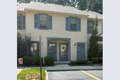 293 Gloucester Court, Aberdeen Township, NJ 07747 - Photo 2