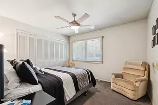 20 Tilton Dr, Freehold, NJ 07728 - Photo 18