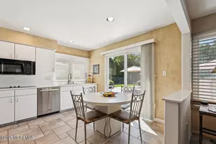 20 Tilton Dr, Freehold, NJ 07728 - Photo 12