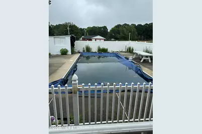 308 Myrtle Street, Cliffwood, NJ 07721 - Photo 8