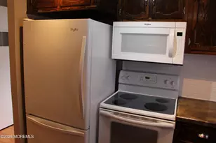 18a Independence Pkwy, Whiting, NJ 08759 - Photo 10