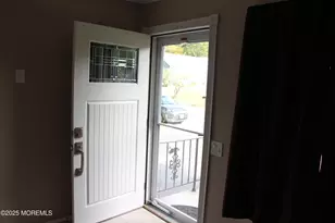 18a Independence Pkwy, Whiting, NJ 08759 - Photo 6