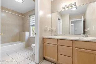 39 Lapsley Ln, Lakewood, NJ 08701 - Photo 18