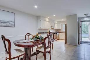 22 Weller Pl, Holmdel, NJ 07733 - Photo 4