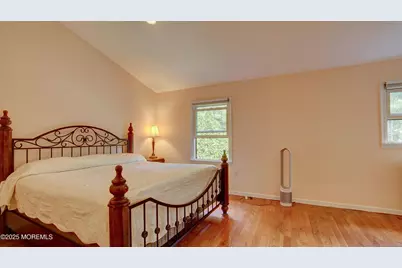 22 Weller Place, Holmdel, NJ 07733 - Photo 18