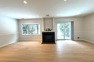 22 Weller Pl, Holmdel, NJ 07733 - Photo 12