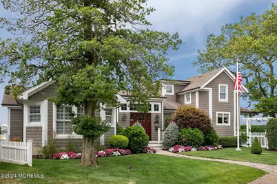 208 Neptune Place, Sea Girt, NJ 08750 - Photo 2