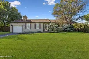 502 Teakwood Dr, Lanoka Harbor, NJ 08734 - Photo 1