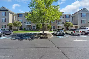 219 Sophee Ln, Lakewood, NJ 08701 - Photo 32
