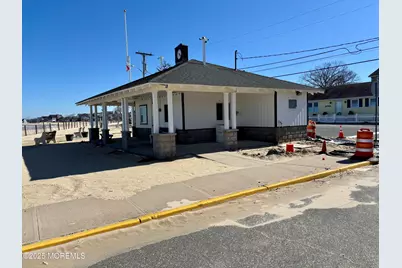 530 E Point Pleasant Avenue, Ocean Gate, NJ 08740 - Photo 38