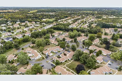 32A Plaza De Las Lobos, Freehold, NJ 07728 - Photo 50