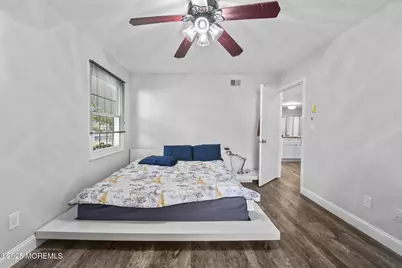 32A Plaza De Las Lobos, Freehold, NJ 07728 - Photo 10