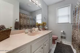 104 Gordons Corner Rd, Manalapan Township, NJ 07726 - Photo 30