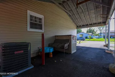 107 Boulevard W, Keyport, NJ 07735 - Photo 28
