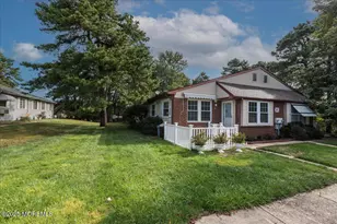 41 Stonybrook Rd, Whiting, NJ 08759 - Photo 2
