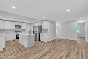 129 Bayberry Ave, Egg Harbor Twp, NJ 08234 - Photo 16