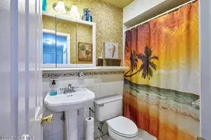 402 Frank Applegate Rd, Jackson, NJ 08527 - Photo 14