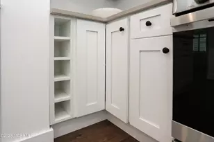 166 N Lehigh Ave, Cranford Township, NJ 07016 - Photo 20