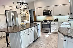 88 Windsor Dr, Eatontown, NJ 07724 - Photo 10