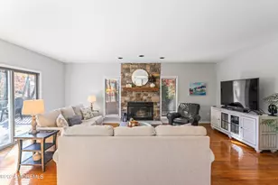 88 Windsor Dr, Eatontown, NJ 07724 - Photo 14