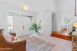 88 Windsor Dr, Eatontown, NJ 07724 - Photo 2