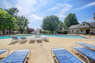 33 Tulip Ln, Freehold, NJ 07728 - Photo 18