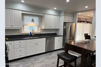 106 Pear Street, Oakhurst, NJ 07755 - Photo 4