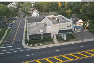 507 Broad St, Shrewsbury, NJ 07702 - Photo 1