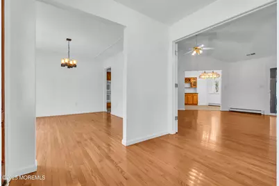 547 S Cincinnati Avenue, Egg Harbor City, NJ 08215 - Photo 6