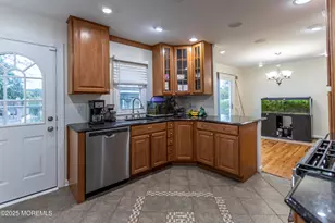 1613 Beacon St, Toms River Township, NJ 08757 - Photo 12