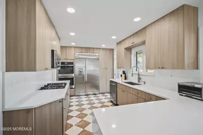 227 Chatham Avenue, Oakhurst, NJ 07755 - Photo 20