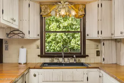 106 Holmes Mill Road, Cream Ridge, NJ 08514 - Photo 18