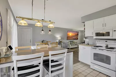 800 Northampton Boulevard, Toms River Township, NJ 08757 - Photo 16