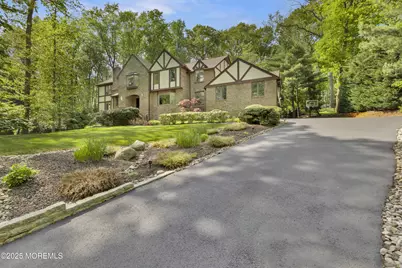 17 Ashley Drive, Holmdel, NJ 07733 - Photo 4