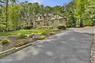 17 Ashley Dr, Holmdel, NJ 07733 - Photo 4