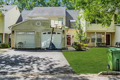 636 Patriots Way, Lakewood, NJ 08701 - Photo 2