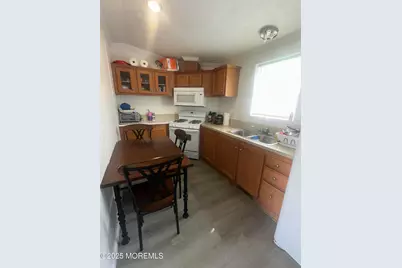 444 Jefferson Street, Eatontown, NJ 07724 - Photo 16