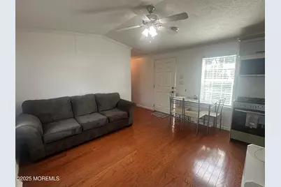 444 Jefferson Street, Eatontown, NJ 07724 - Photo 6