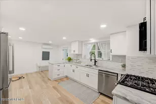 24381 W Main St, Columbus, NJ 08022 - Photo 14