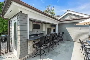 320 New York Blvd, Sea Girt, NJ 08750 - Photo 10