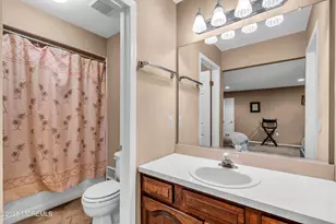 18 Wetherill Dr, Millstone Township, NJ 08510 - Photo 52