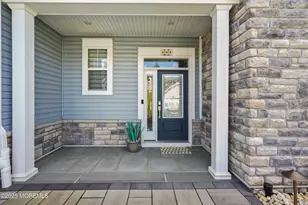 86 Sofia Dr, Manalapan Township, NJ 07726 - Photo 4