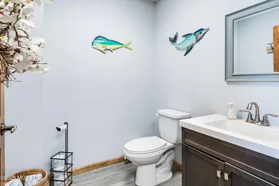 905 E Bay Avenue, Manahawkin, NJ 08050 - Photo 16