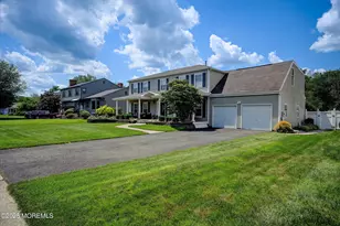 1016 Sheila Dr, Toms River Township, NJ 08753 - Photo 2