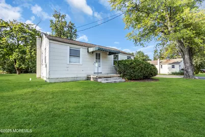 70-72 Jacobstown Road, New Egypt, NJ 08533 - Photo 4