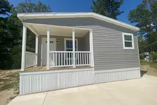 18 Maple Tree Ct, Manahawkin, NJ 08050 - Photo 1