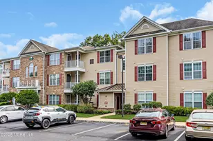 425 Sophee Ln, Lakewood, NJ 08701 - Photo 1