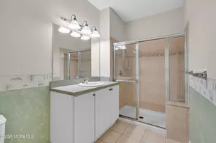 425 Sophee Ln, Lakewood, NJ 08701 - Photo 20