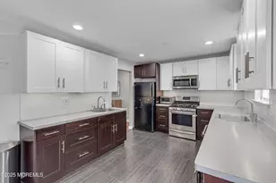 437 Rose Ct, Lakewood, NJ 08701 - Photo 14