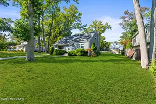 437 Redmond Ave, Oakhurst, NJ 07755 - Photo 22